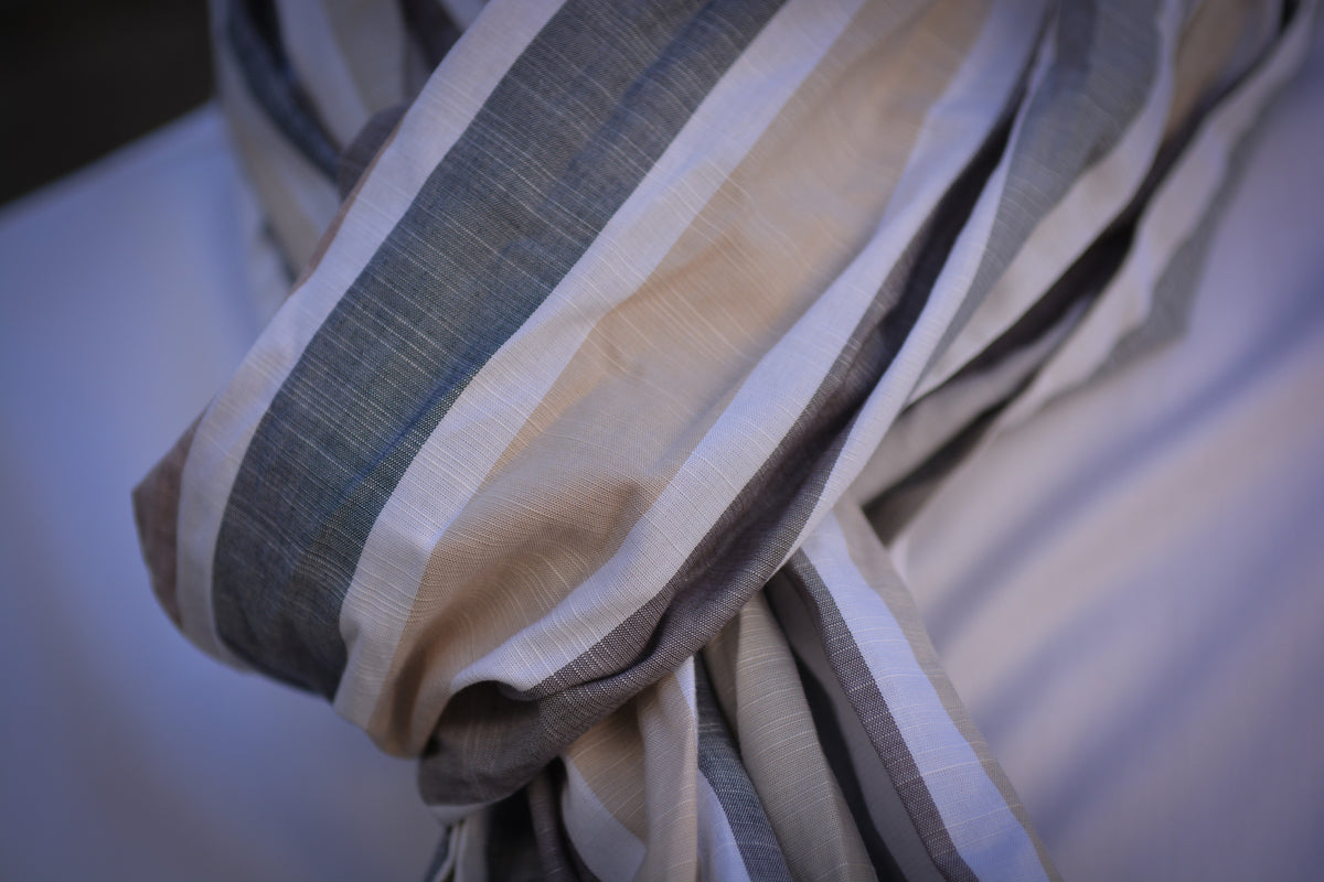 The Scarf | JAMES