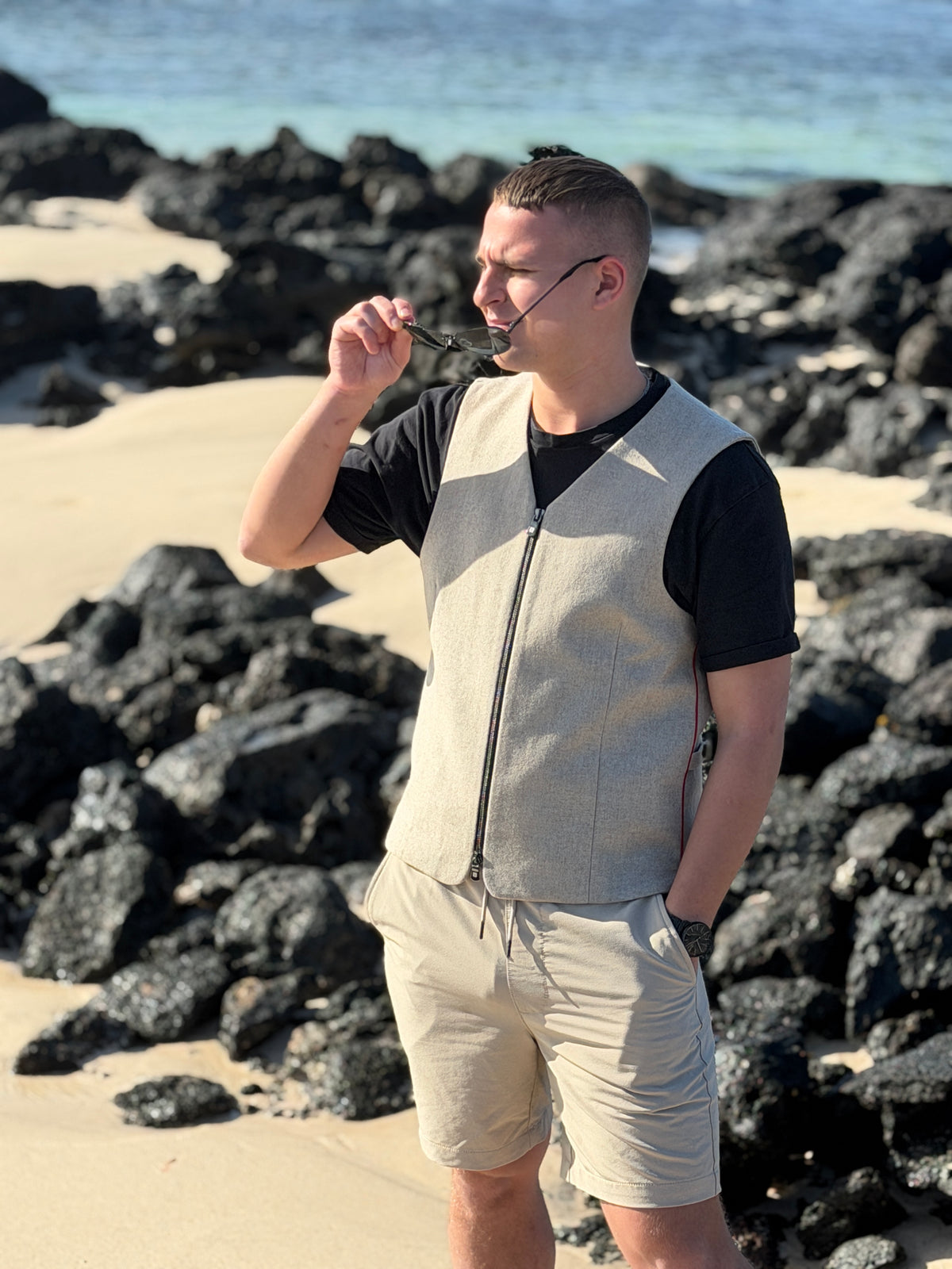 The Architect Vest | TRAVERTIN