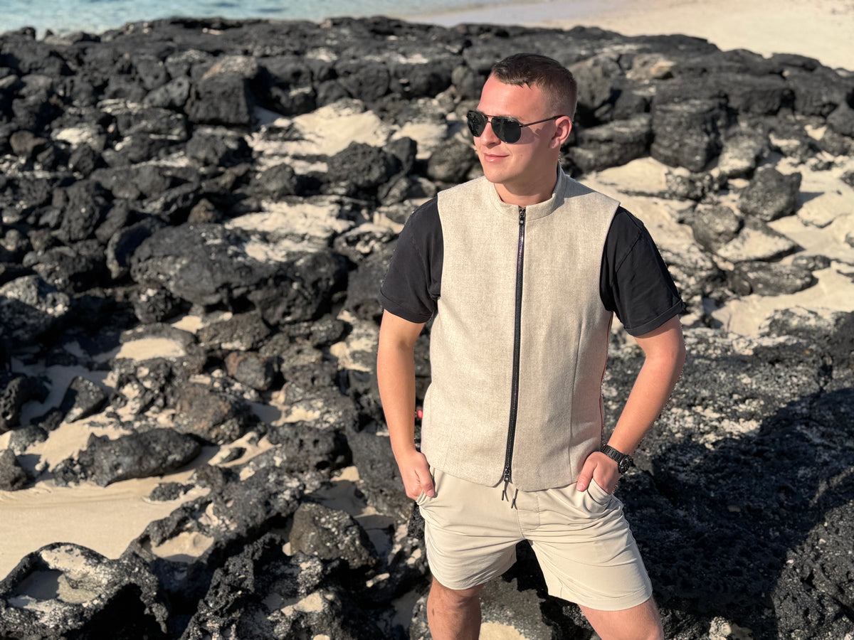 The Atelier Vest | TRAVERTIN