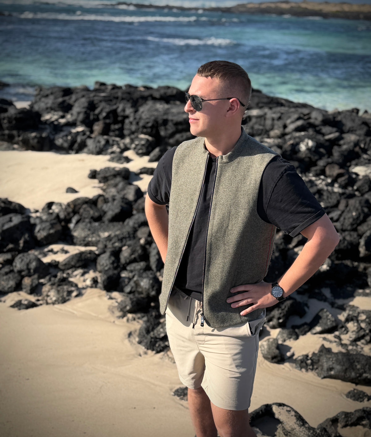 The Atelier Vest | MONTALIV